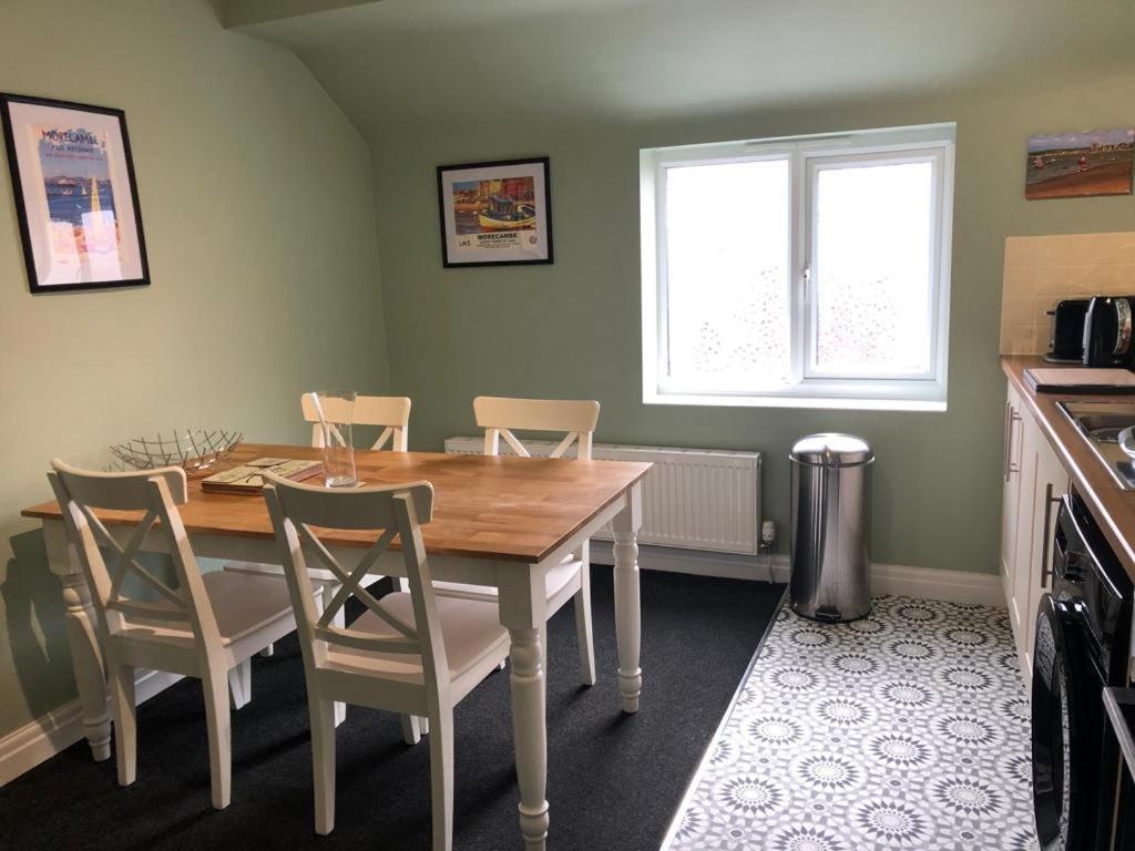 מורקמבי Bare Village Holiday Apartment מראה חיצוני תמונה